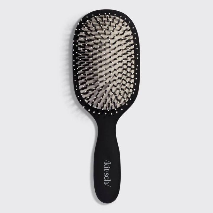 Kitsch - Smooth & Polish Brush in Black